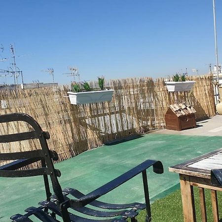 Καλινοβου 1 Κευελπιδων Πεδιον Αρεωσ Apartman Athén Kültér fotó
