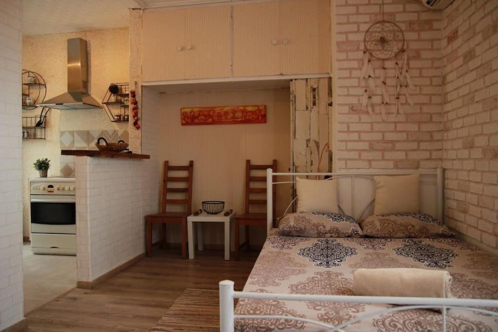 Καλινοβου 1 Κευελπιδων Πεδιον Αρεωσ Apartman Athén Kültér fotó