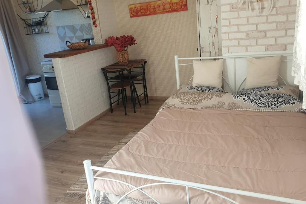 Καλινοβου 1 Κευελπιδων Πεδιον Αρεωσ Apartman Athén Kültér fotó